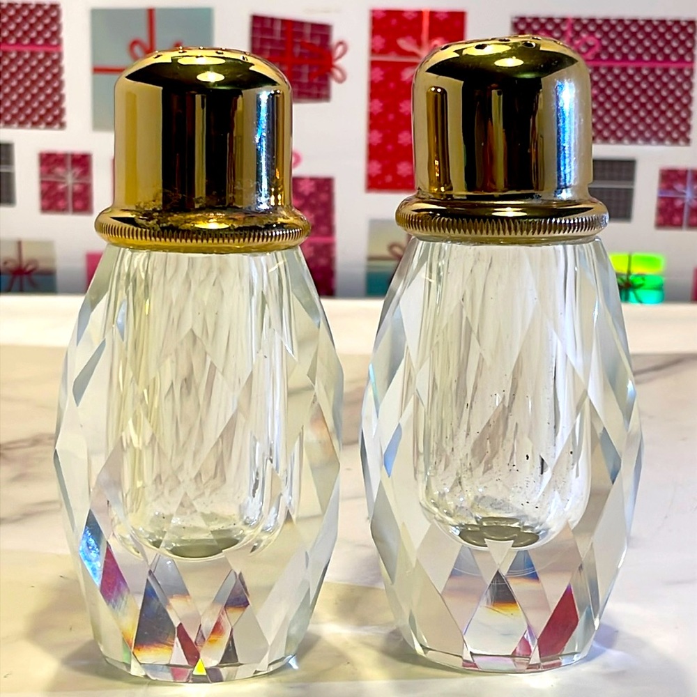 VTG Hand Lead Cut Post House Elegant Gold and Clear Glass Crystal Art Shakers